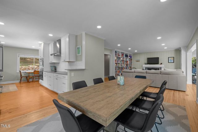 107 Ledge Lane, Chapel Hill, NC 27514