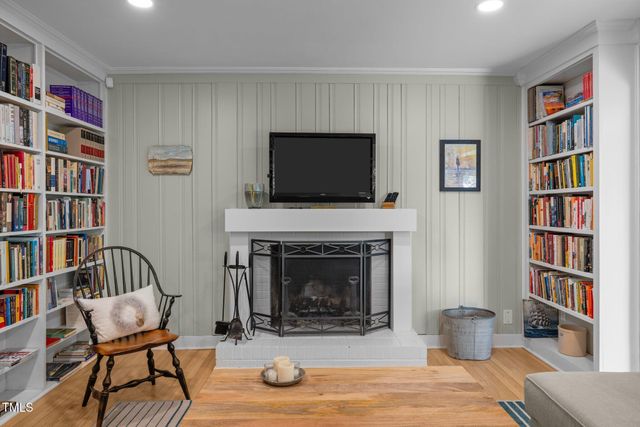 107 Ledge Lane, Chapel Hill, NC 27514