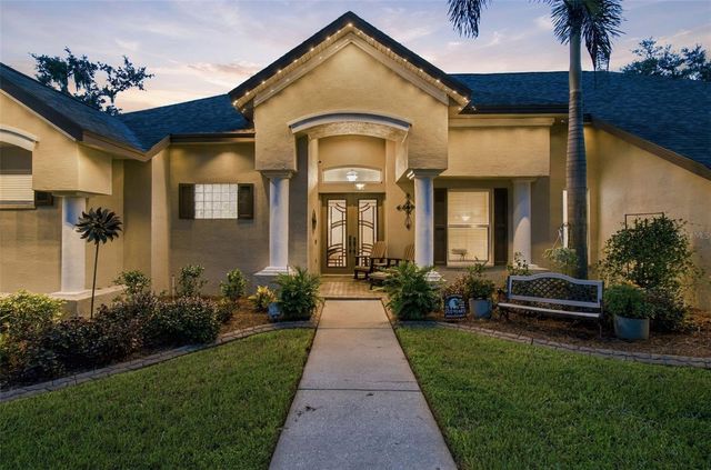 5105 SYLVAN OAKS DRIVE, Valrico, FL 33596