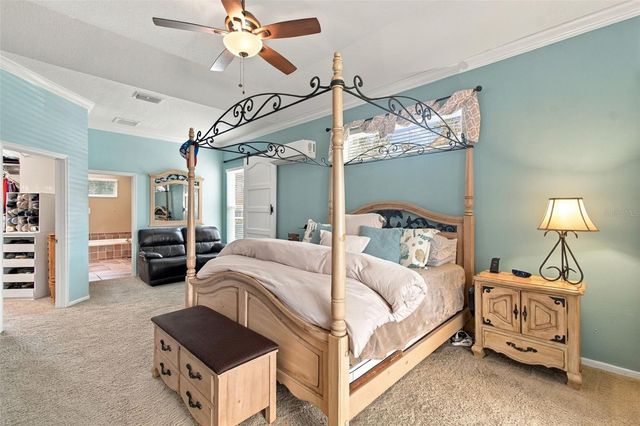 5105 SYLVAN OAKS DRIVE, Valrico, FL 33596