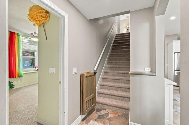 5105 SYLVAN OAKS DRIVE, Valrico, FL 33596