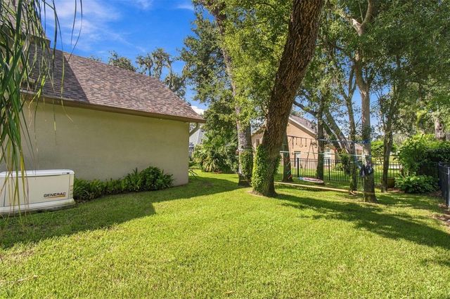 5105 SYLVAN OAKS DRIVE, Valrico, FL 33596