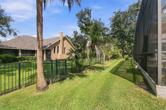 5105 SYLVAN OAKS DRIVE, Valrico, FL 33596