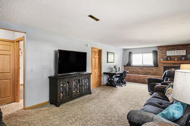 510 Long Road NW, Pickerington, OH 43147