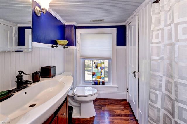 6040 New Point Comfort HWY, Port Haywood, VA 23138