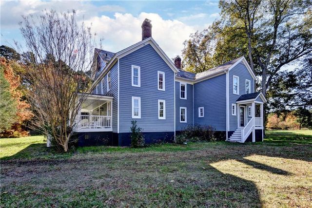 6040 New Point Comfort HWY, Port Haywood, VA 23138