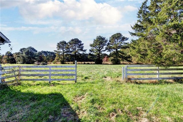 6040 New Point Comfort HWY, Port Haywood, VA 23138