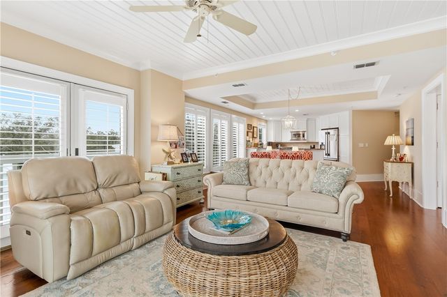 744 Ocean Blvd 303, St Simons Island, GA 31522