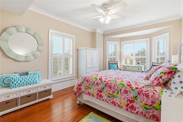 744 Ocean Blvd 303, St Simons Island, GA 31522