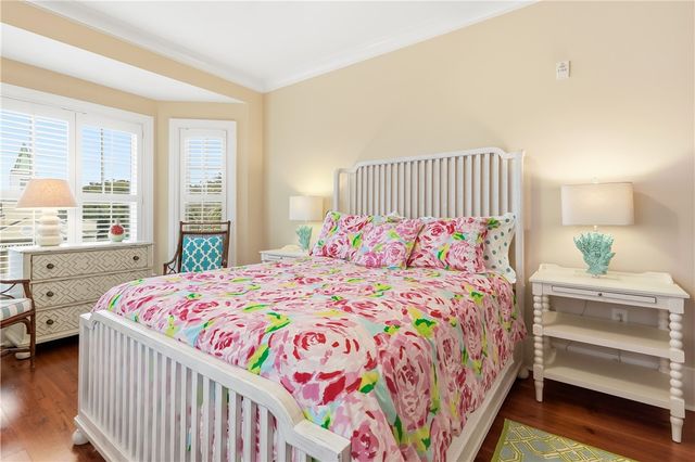 744 Ocean Blvd 303, St Simons Island, GA 31522