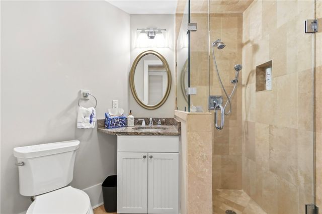 744 Ocean Blvd 303, St Simons Island, GA 31522