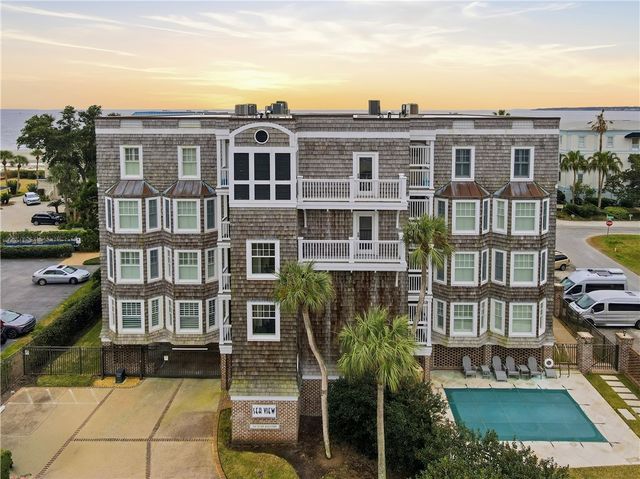 744 Ocean Blvd 303, St Simons Island, GA 31522