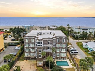 744 Ocean Blvd 303, St Simons Island, GA 31522