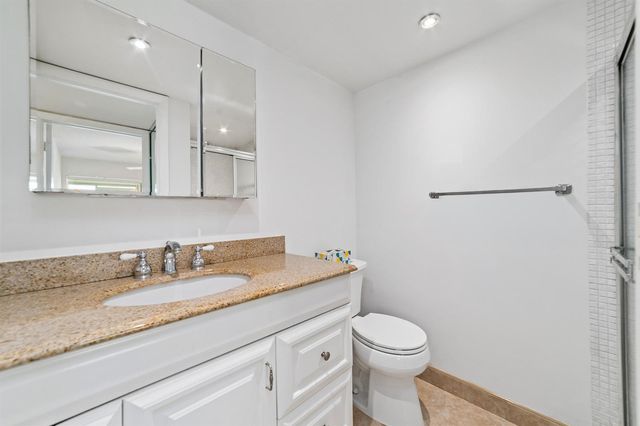 552 NORMANDY L Lane l, Delray Beach, FL 33484