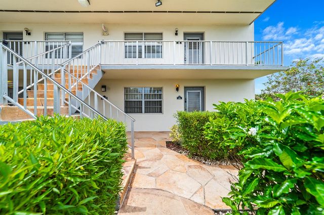 552 NORMANDY L Lane l, Delray Beach, FL 33484