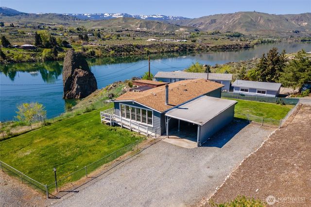 1418 S Tyee Avenue, East Wenatchee, WA 98802