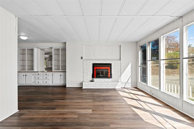 1418 S Tyee Avenue, East Wenatchee, WA 98802