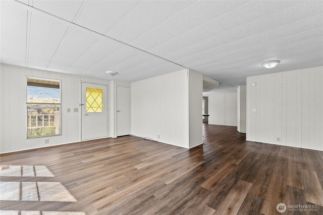 1418 S Tyee Avenue, East Wenatchee, WA 98802