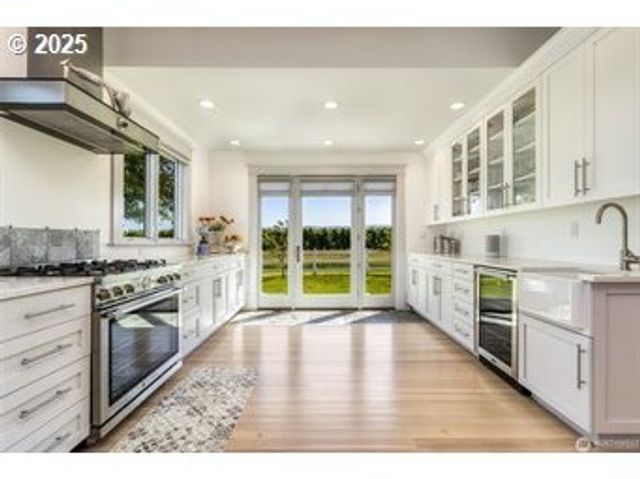 53139 APPLETON Rd, Milton Freewater, OR 97862