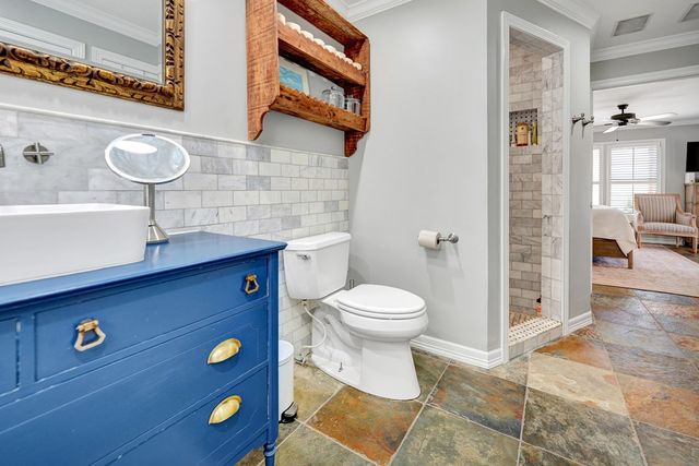 1604 Bedford Dr, Midland, TX 79701