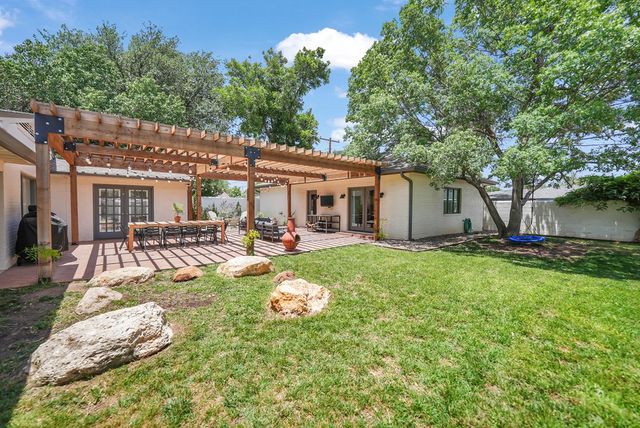 1604 Bedford Dr, Midland, TX 79701