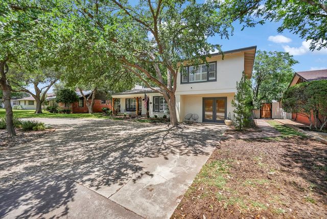 1604 Bedford Dr, Midland, TX 79701