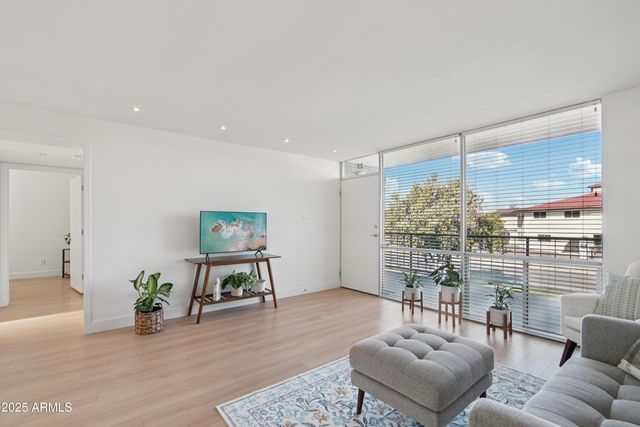 7601 E 2ND Street 29, Scottsdale, AZ 85251