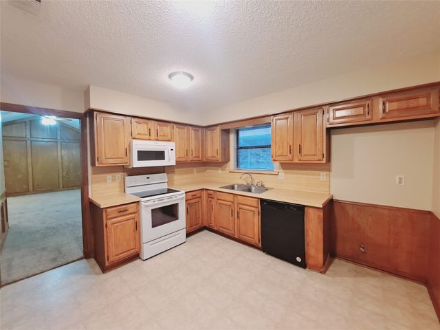 3708 Roussillon Drive, Carrollton, TX 75007