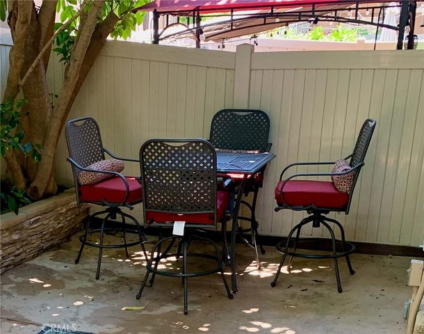 42 Red Bud, Aliso Viejo, CA 92656