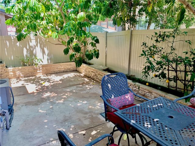 42 Red Bud, Aliso Viejo, CA 92656