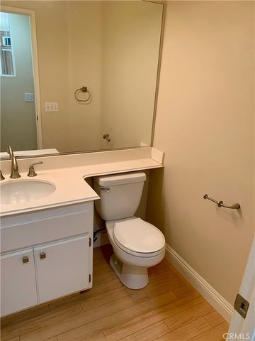 42 Red Bud, Aliso Viejo, CA 92656