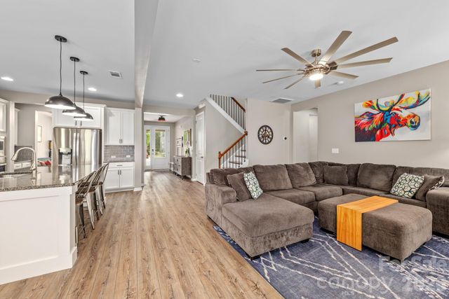 11719 Grey Partridge Drive, Charlotte, NC 28278