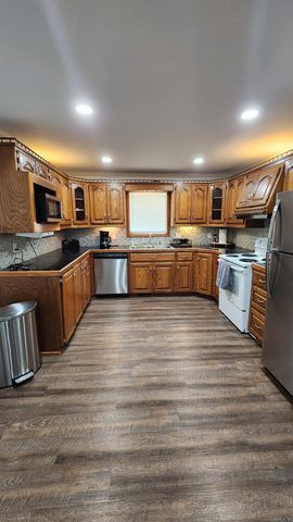 9014 Herndon Rd, Little Rock, AR 72204