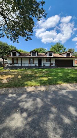 9014 Herndon Rd, Little Rock, AR 72204