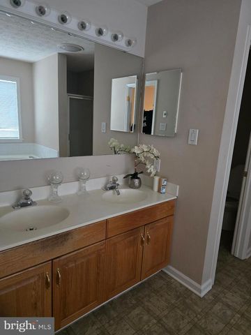 39 DENALI DR, Stafford, VA 22554