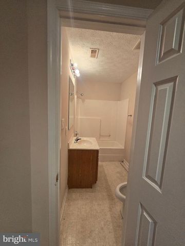 39 DENALI DR, Stafford, VA 22554