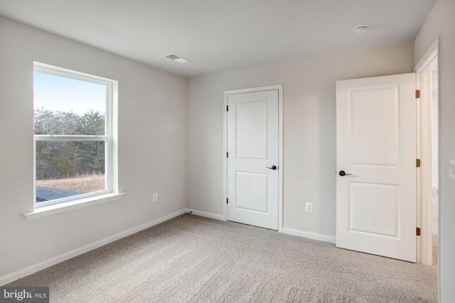 1074 WINTER PL, Bealeton, VA 22712