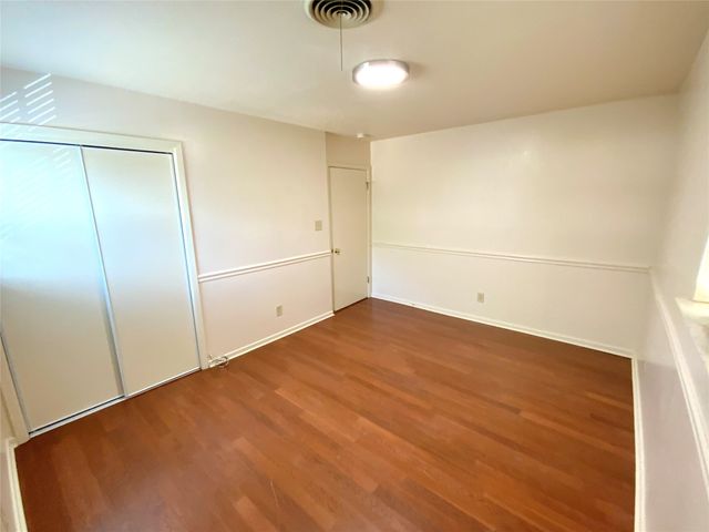 213 Georgian Road, Fort Worth, TX 76134
