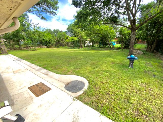 213 Georgian Road, Fort Worth, TX 76134