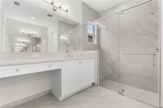 2436 Cambridge WAY, Naples, FL 34112