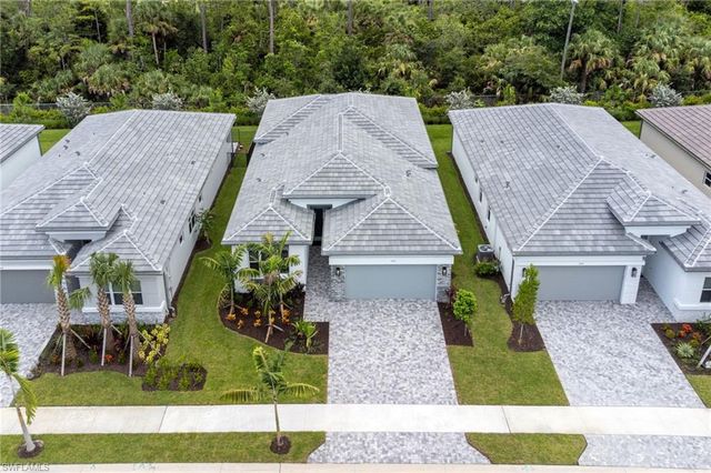 2436 Cambridge WAY, Naples, FL 34112