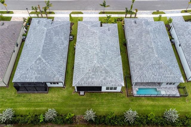 2436 Cambridge WAY, Naples, FL 34112