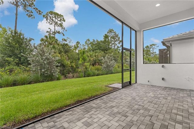 2436 Cambridge WAY, Naples, FL 34112