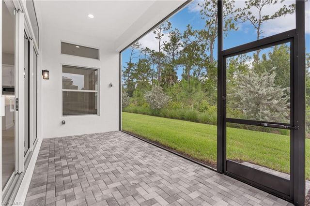 2436 Cambridge WAY, Naples, FL 34112