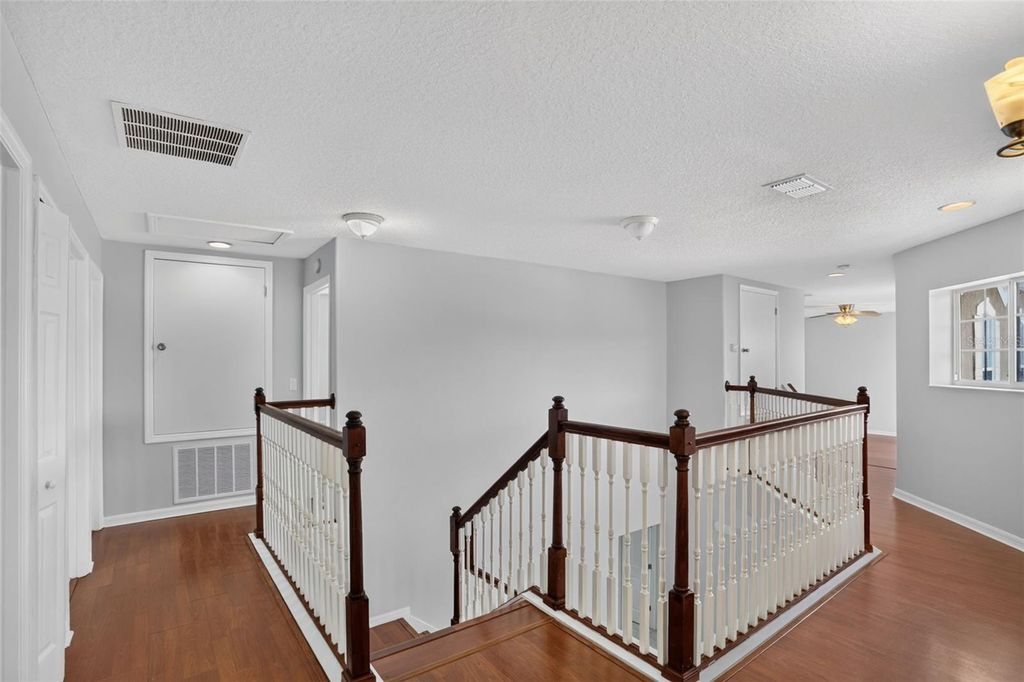 Image 21 of property listing at 2521 BARWICK STREET, Orlando, FL 32824