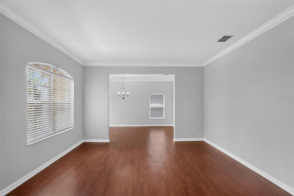 Image 4 of property listing at 2521 BARWICK STREET, Orlando, FL 32824