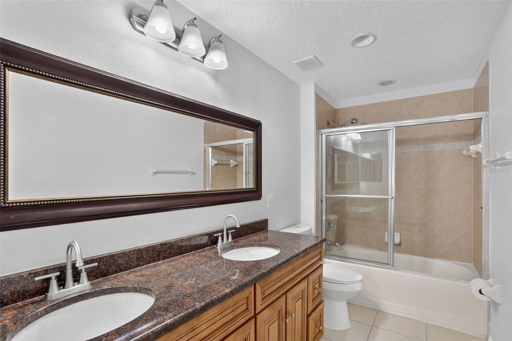 Image 35 of property listing at 2521 BARWICK STREET, Orlando, FL 32824
