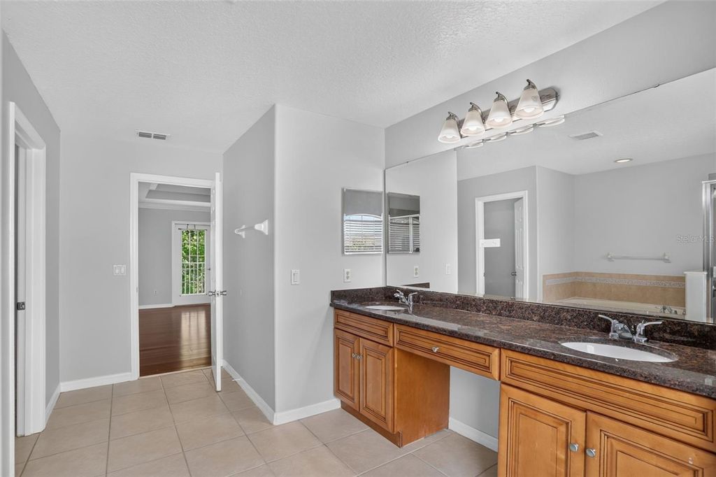 Image 43 of property listing at 2521 BARWICK STREET, Orlando, FL 32824
