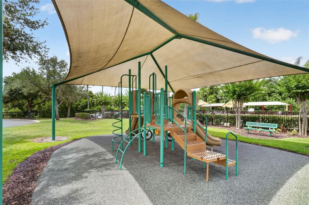 Image 73 of property listing at 2521 BARWICK STREET, Orlando, FL 32824