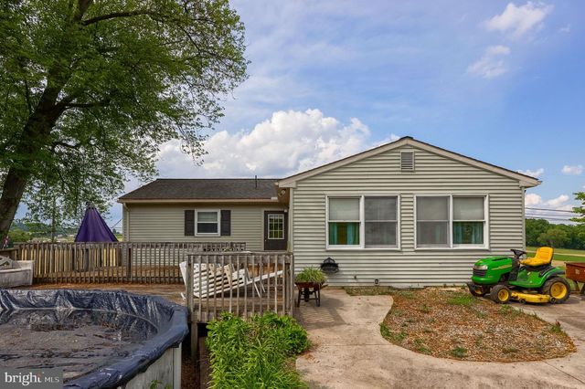 763 DEAVER RD, Quarryville, PA 17566